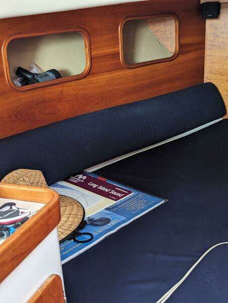 2006 Hunt Surf Hunter 33