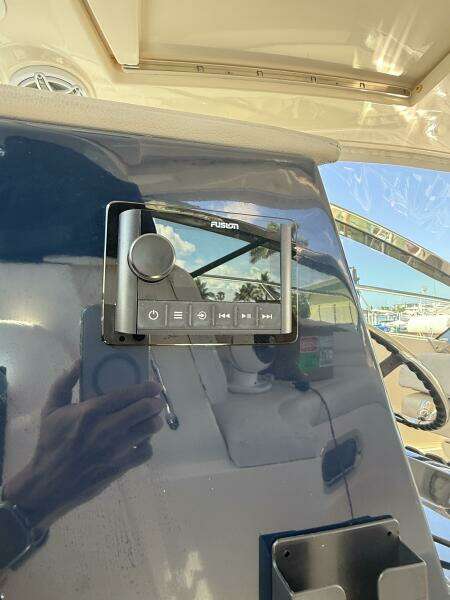 2013 Pursuit 365 SCI