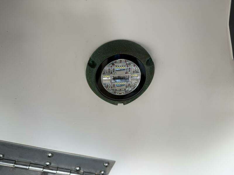 2013 Pursuit 365 SCI