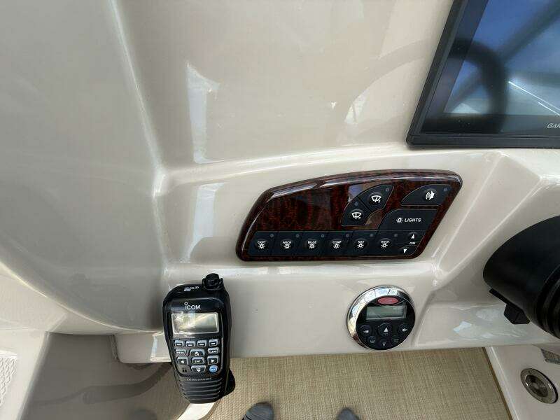 2006 Sea Ray 290 Sundancer