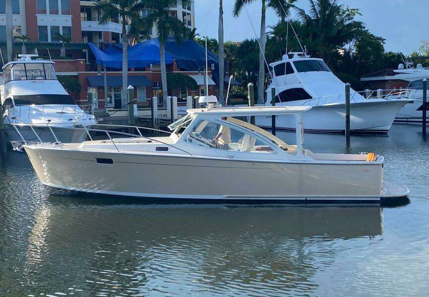 2006 MJM 34z Express HT