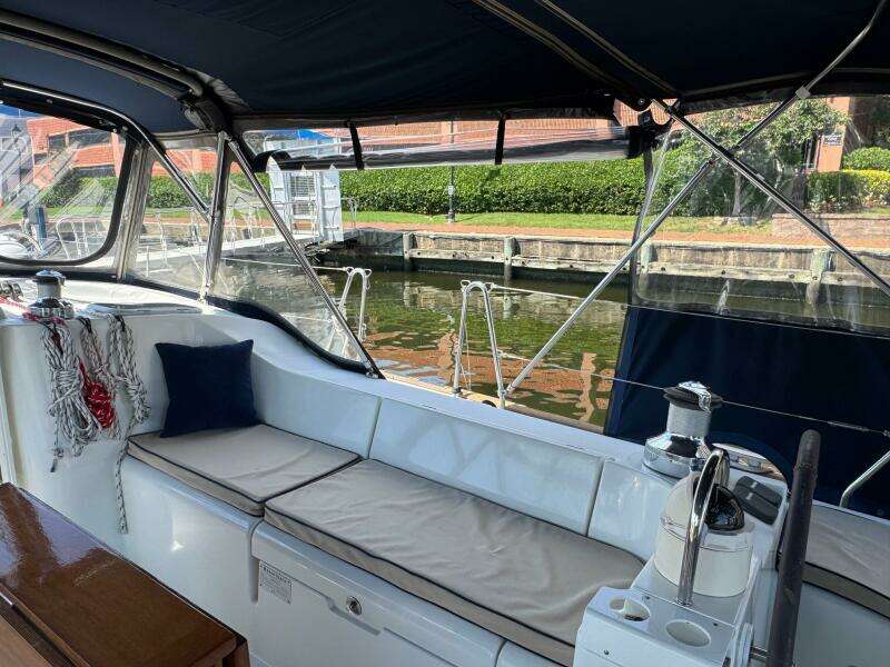 2005 Beneteau 473