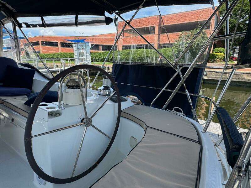 2005 Beneteau 473