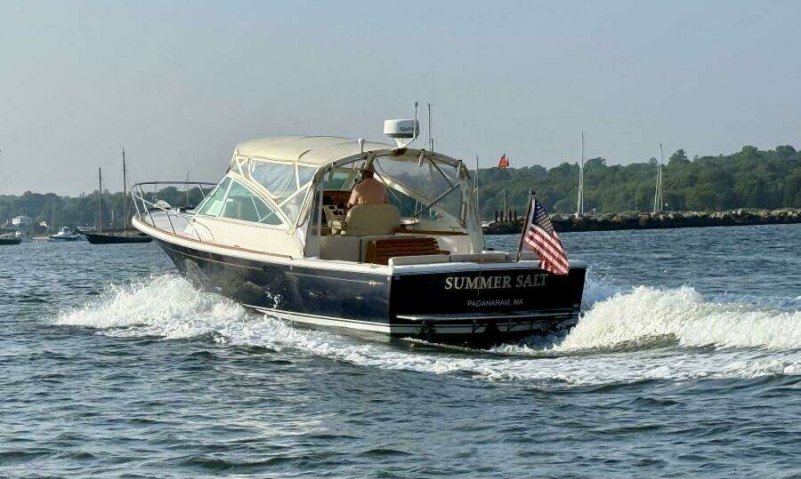 2009 Hunt Yachts Harrier 29