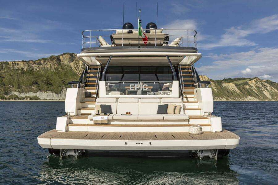 2021 Ferretti Yachts Ferretti 1000