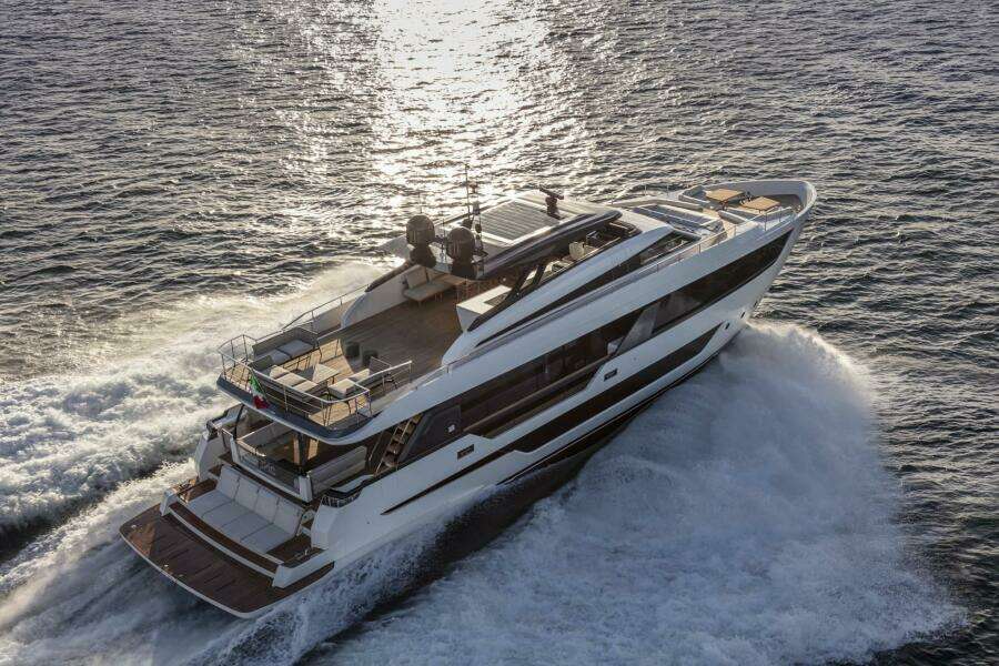 2021 Ferretti Yachts Ferretti 1000
