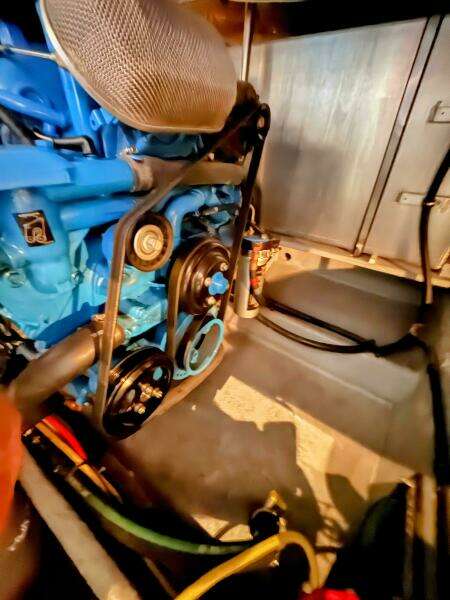 2005 Silverton 35 Motor Yacht