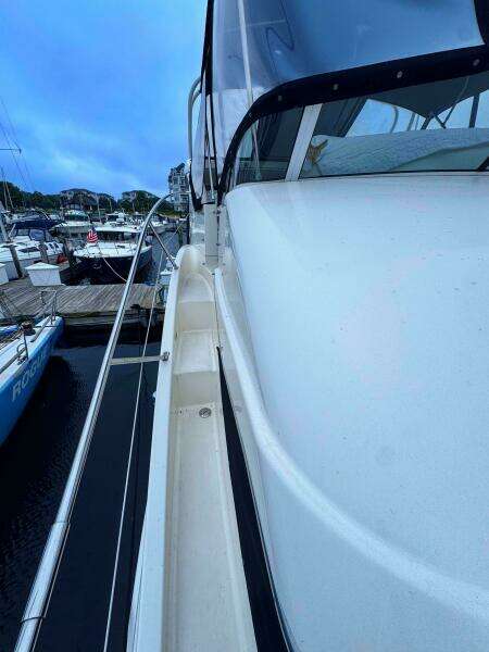 2005 Silverton 35 Motor Yacht
