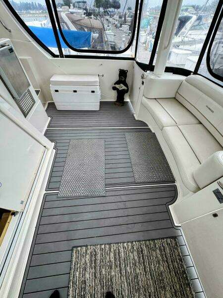 2005 Silverton 35 Motor Yacht