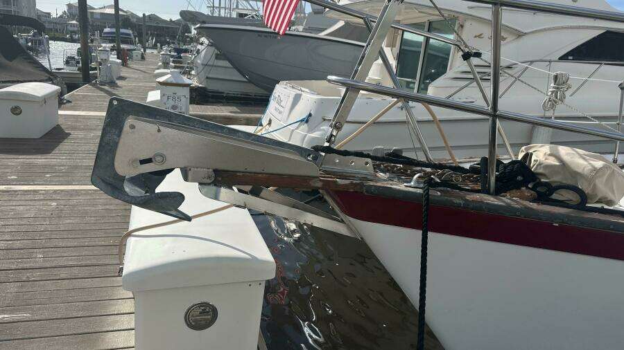 1977 Pearson 365 Ketch