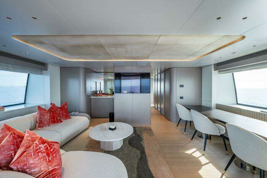 2023 Benetti 34M OASIS