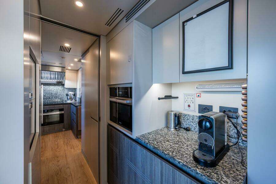 2023 Benetti 34M OASIS