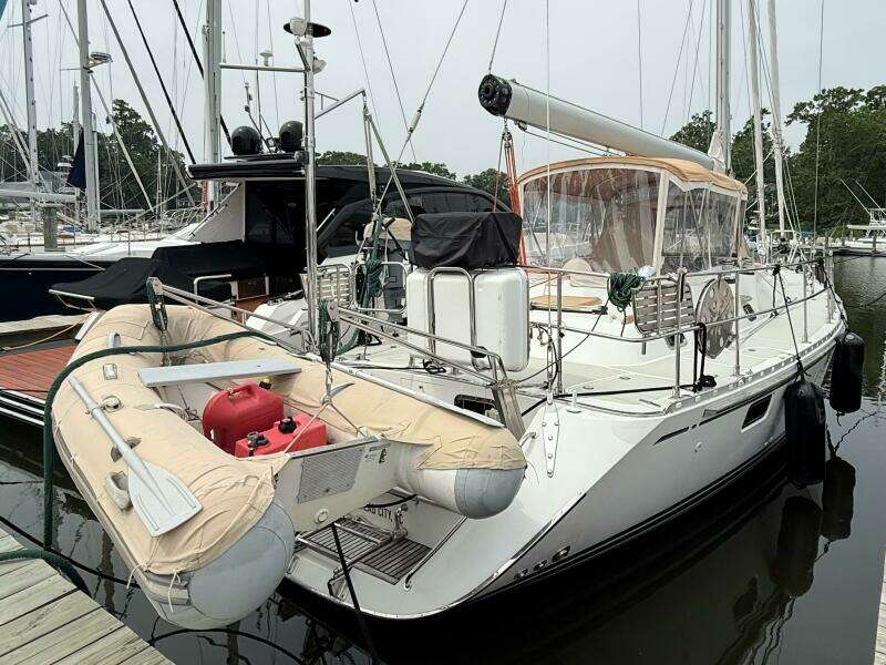 2008 Hylas 46 Center Cockpit