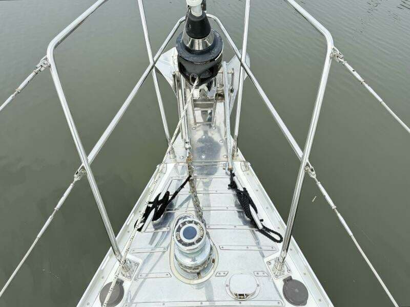 2008 Hylas 46 Center Cockpit