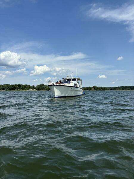 1972 Matthews 4 Flush Deck