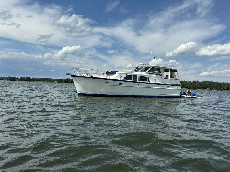 1972 Matthews 4 Flush Deck