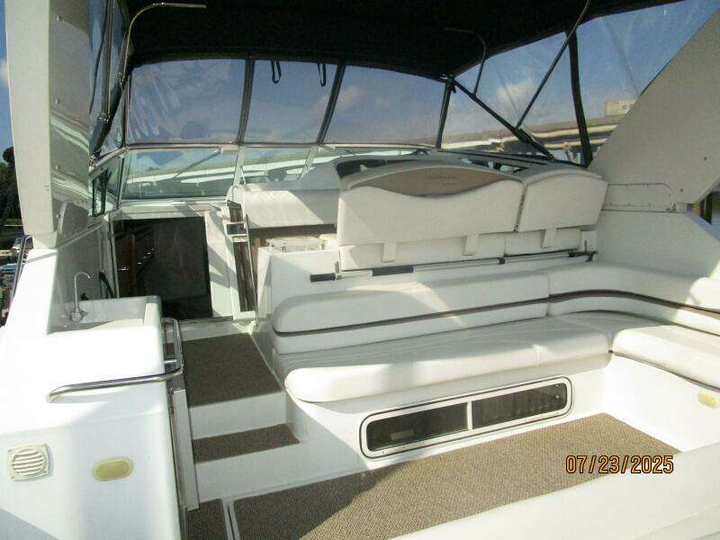 40' Trojan upper deck forward