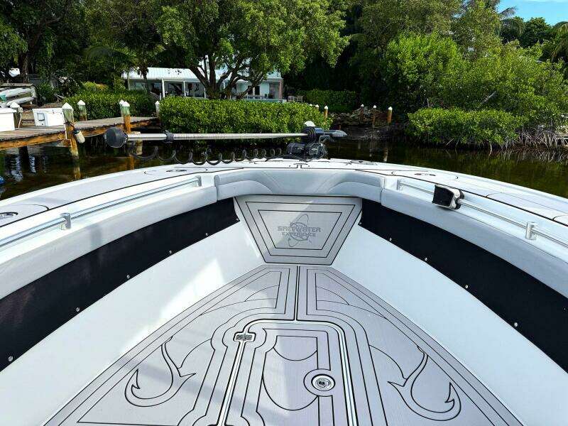 2021 Yellowfin 26 Hybrid