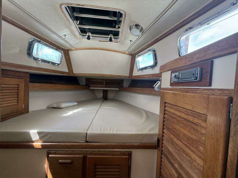 1994 Pacific Seacraft Pilothouse 32