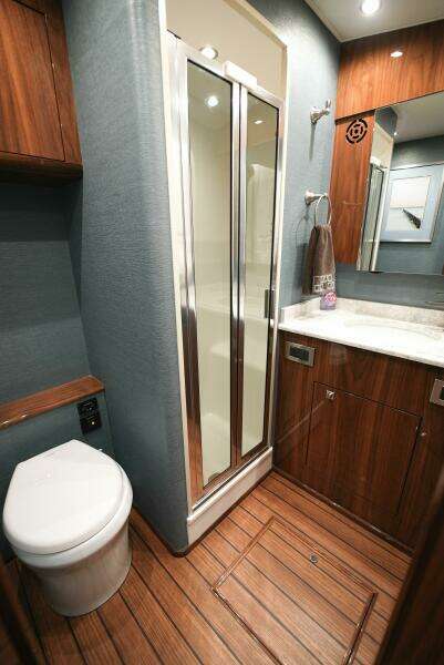 2025 Viking 46 Billfish