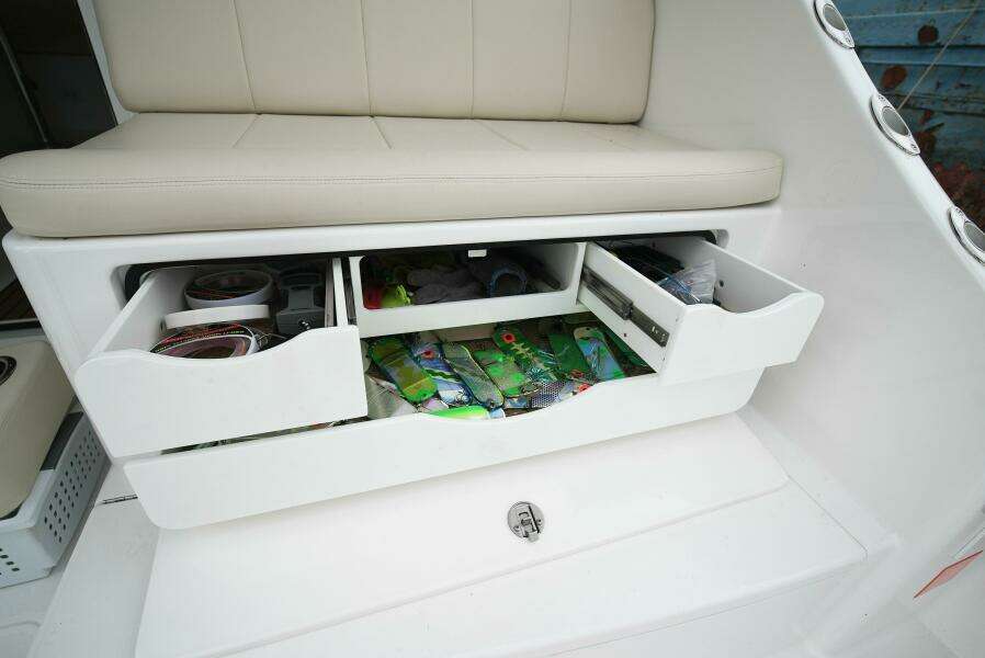 2025 Viking 46 Billfish