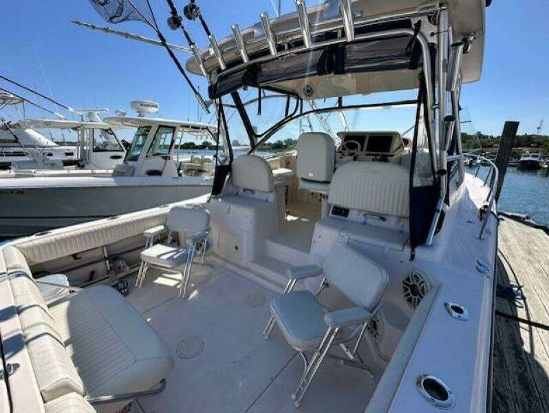 2008 Grady-White 330 Express