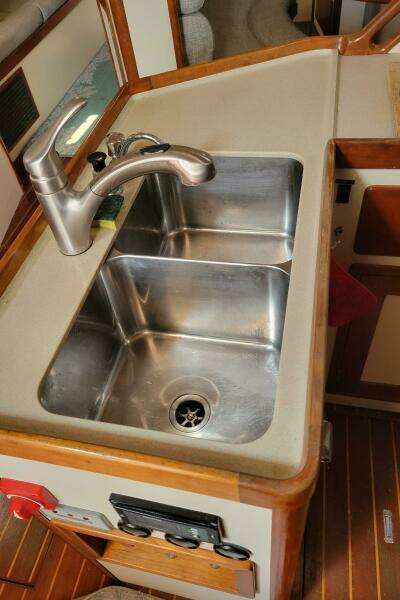 1996 Little Harbor 51 Pilothouse