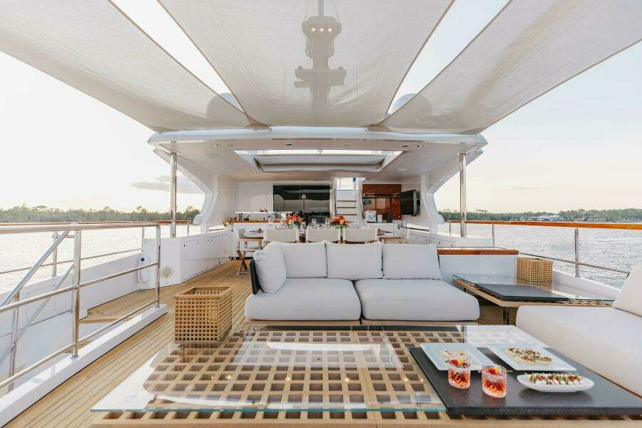 Bridge Aft Deck Looking Fwd