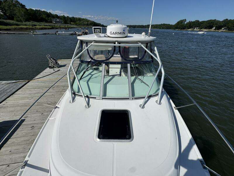 1999 Boston Whaler 28 Conquest