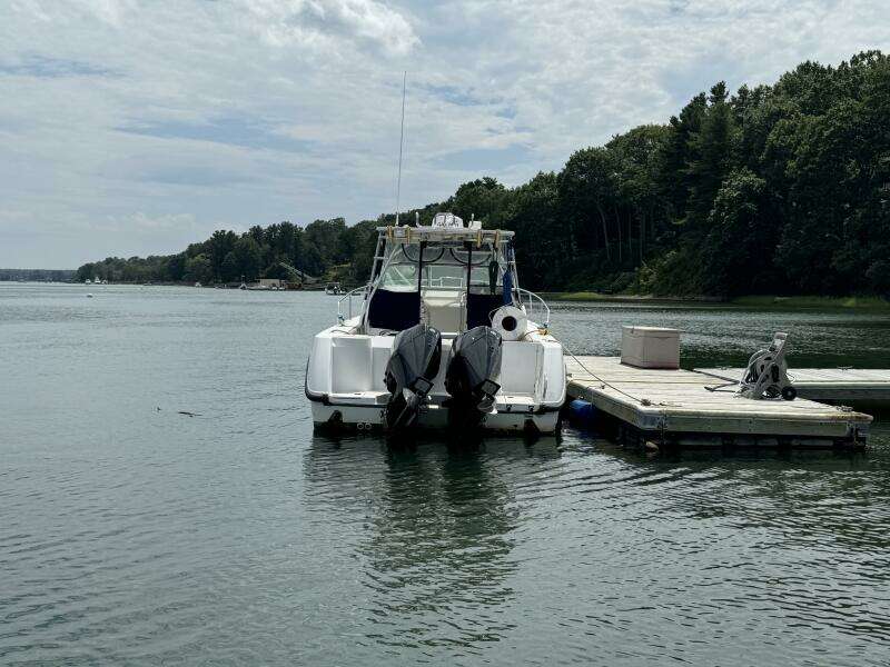 1999 Boston Whaler 28 Conquest