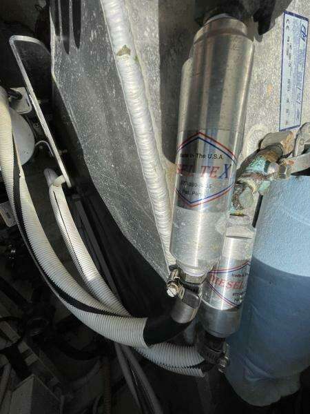 2004 Carver 56 Voyager Sonshine