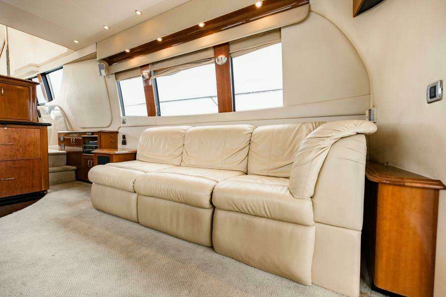 2004 Carver 56 Voyager Sonshine