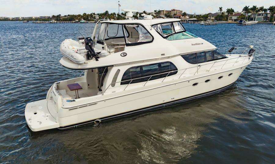 2004 Carver 56 Voyager Sonshine