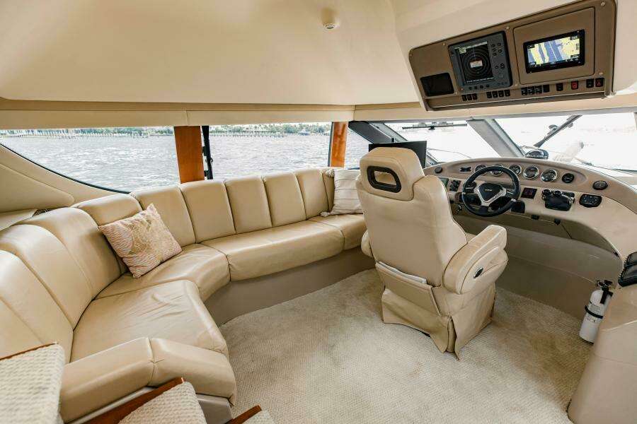 2004 Carver 56 Voyager Sonshine