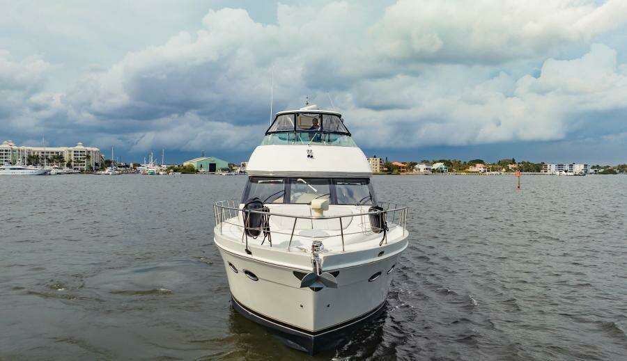2004 Carver 56 Voyager Sonshine
