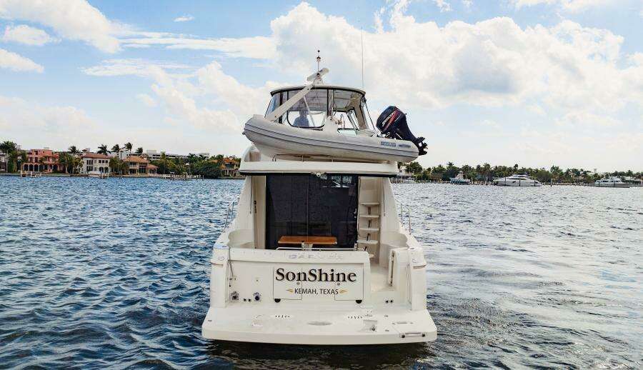 2004 Carver 56 Voyager Sonshine