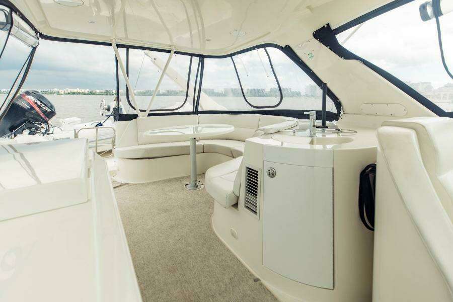 2004 Carver 56 Voyager Sonshine