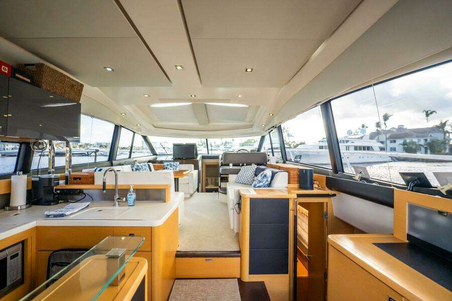 2013 Prestige 500 S
