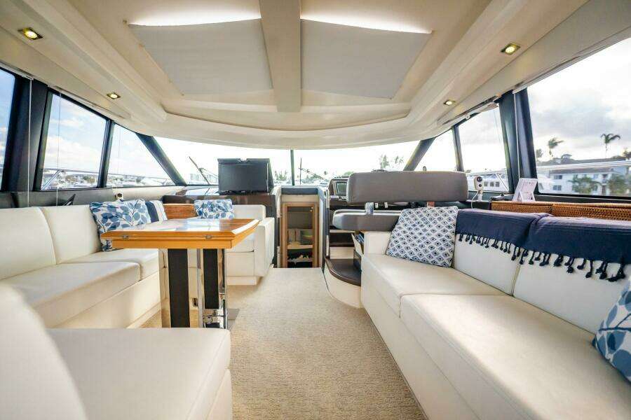 2013 Prestige 500 S