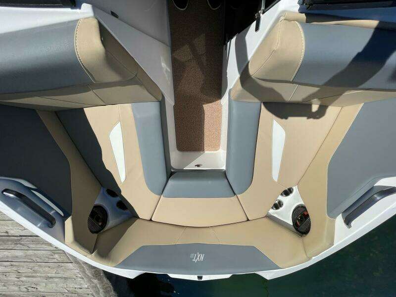 2024 Mastercraft NXT20