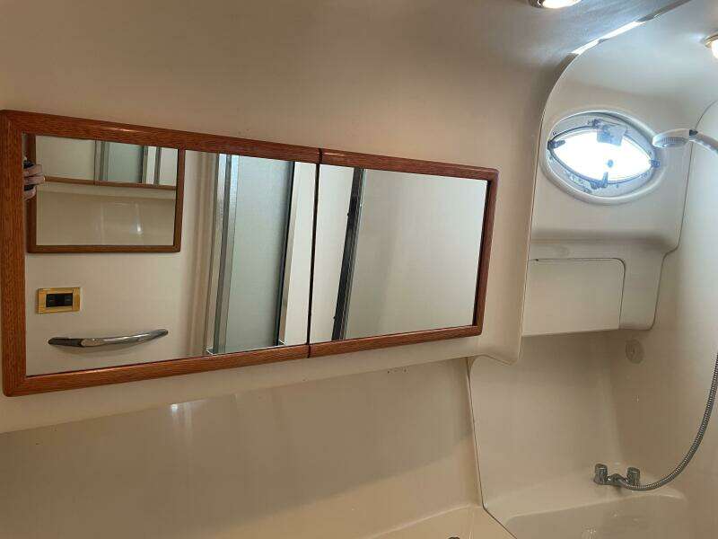 2000 Sea Ray 400 Sedan Bridge