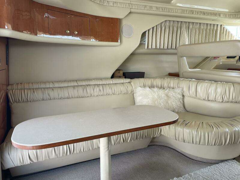 2000 Sea Ray 400 Sedan Bridge