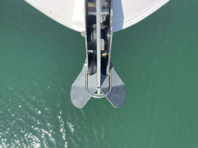 2000 Sea Ray 400 Sedan Bridge