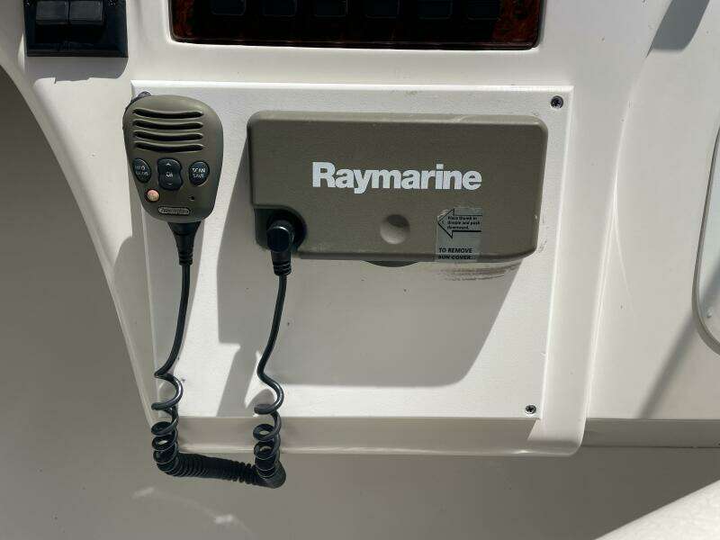 2000 Sea Ray 400 Sedan Bridge