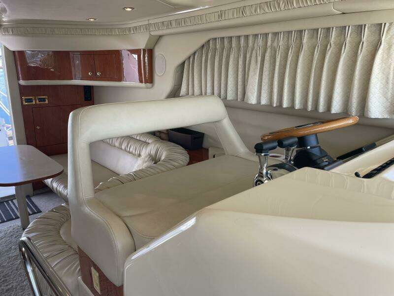 2000 Sea Ray 400 Sedan Bridge