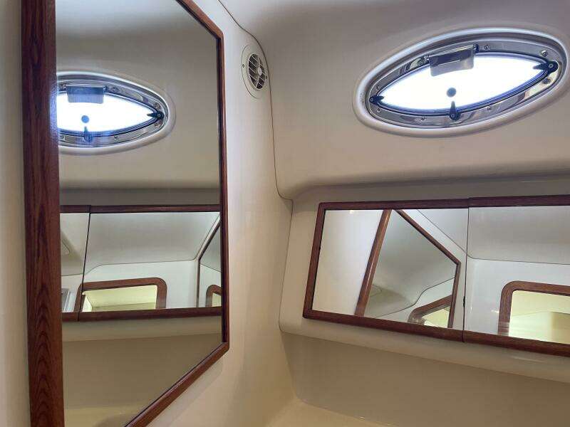 2000 Sea Ray 400 Sedan Bridge