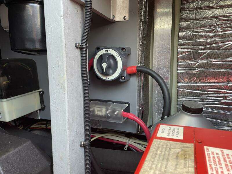 2000 Sea Ray 400 Sedan Bridge