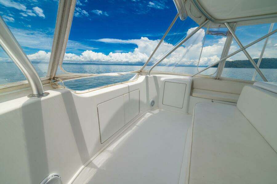 2004 Viking 61 Convertible "Mariah Jean"