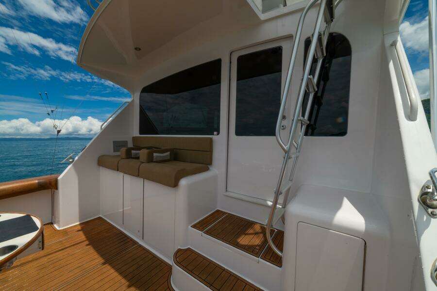 2004 Viking 61 Convertible "Mariah Jean"