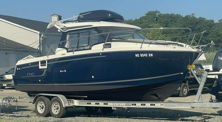 2022 Jeanneau NC 795 S2